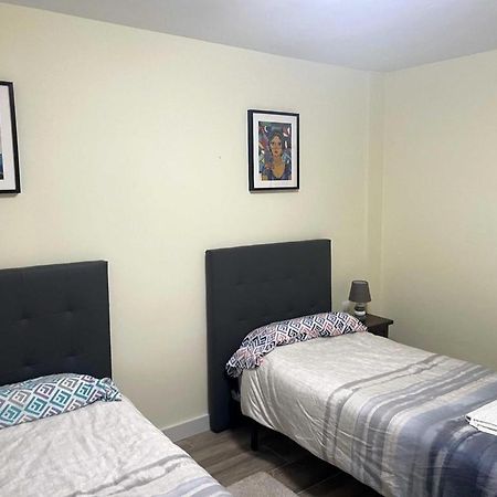 Apartamento Turistico Avila Vut Luaran gambar